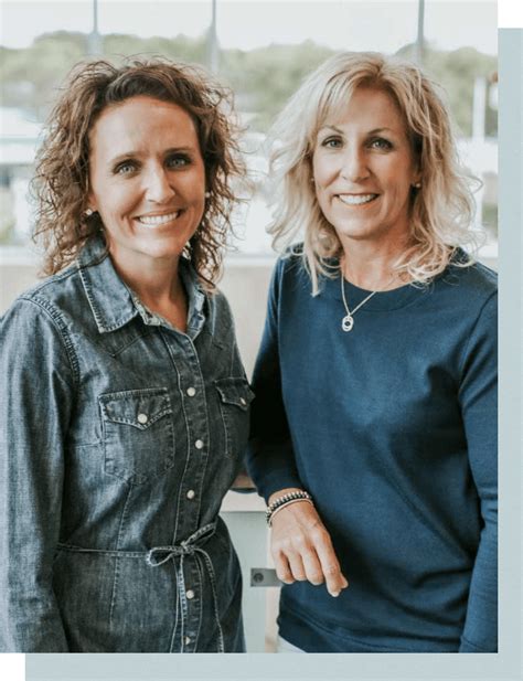 Burnsville Esthetic Dentistry .
